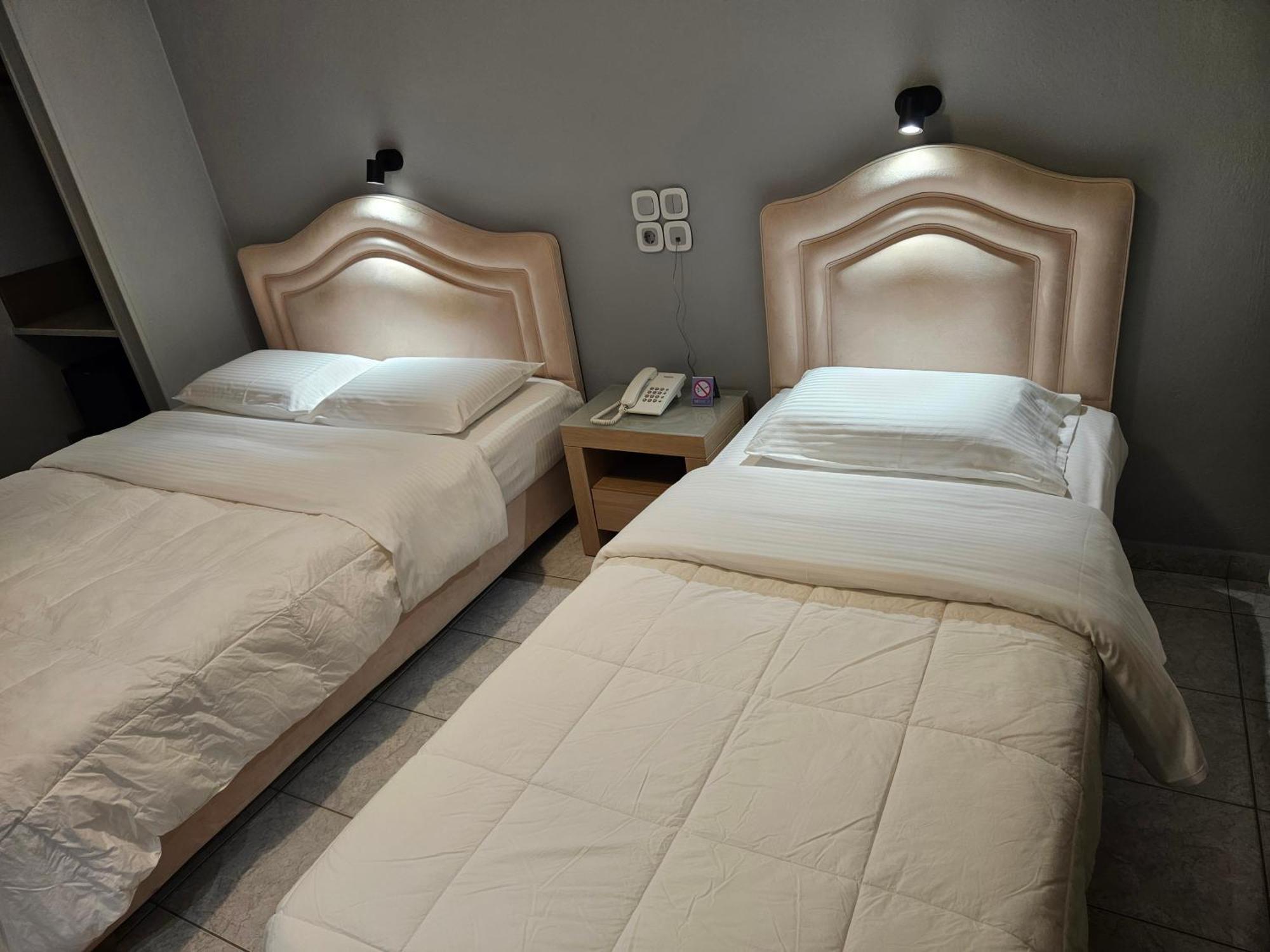 וולוס Hotel Anastasia מראה חיצוני תמונה