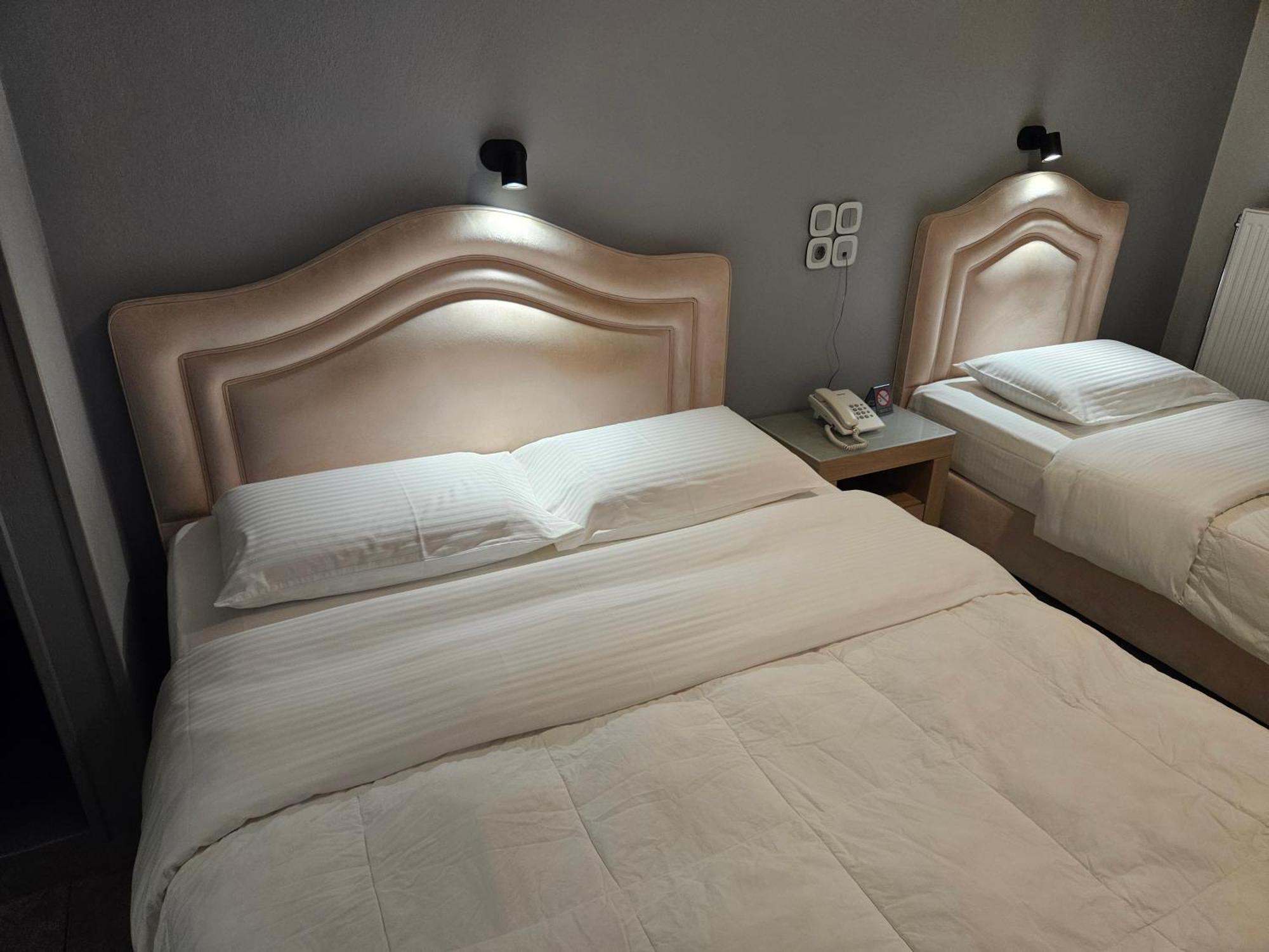 וולוס Hotel Anastasia מראה חיצוני תמונה