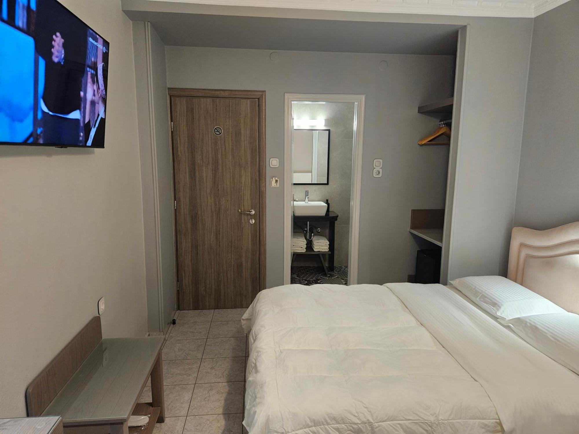 וולוס Hotel Anastasia מראה חיצוני תמונה