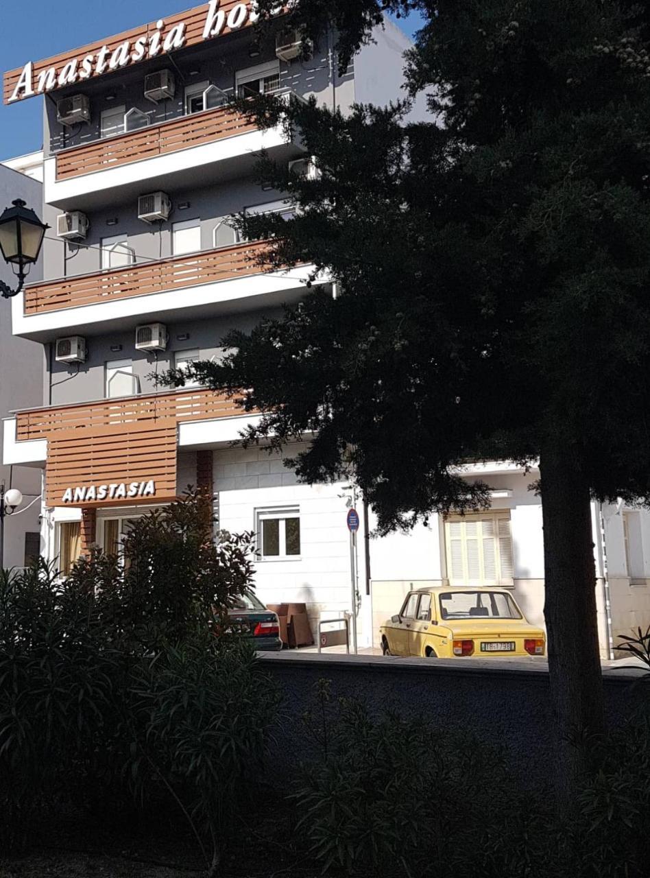 וולוס Hotel Anastasia מראה חיצוני תמונה